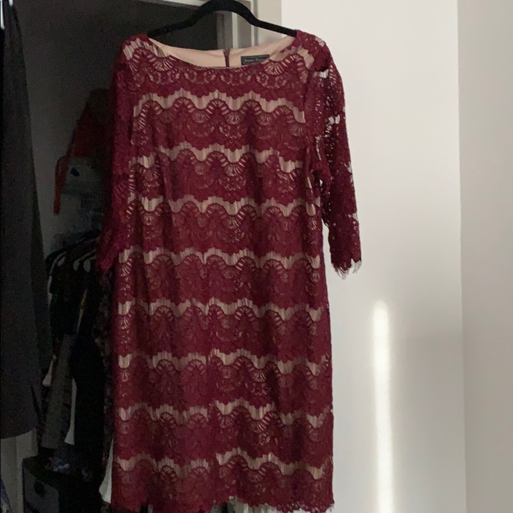 Jessica Howard Lace Sheath Dress